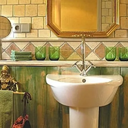 Haus Silbermond 3* רוסט